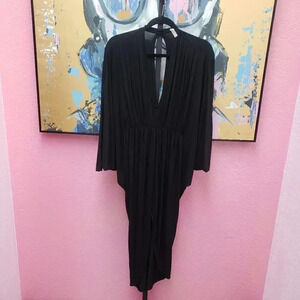 Winwin Apparel Black Deep V-Neckline Hi-Low Dress